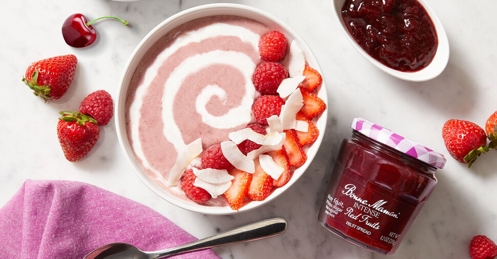 Red Fruit Coconut Smoothie Bowls