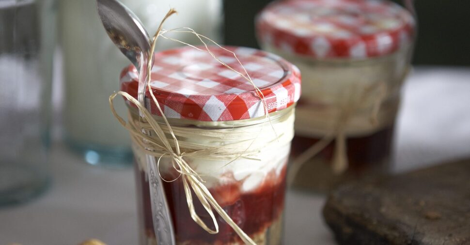 Cake in a Jar