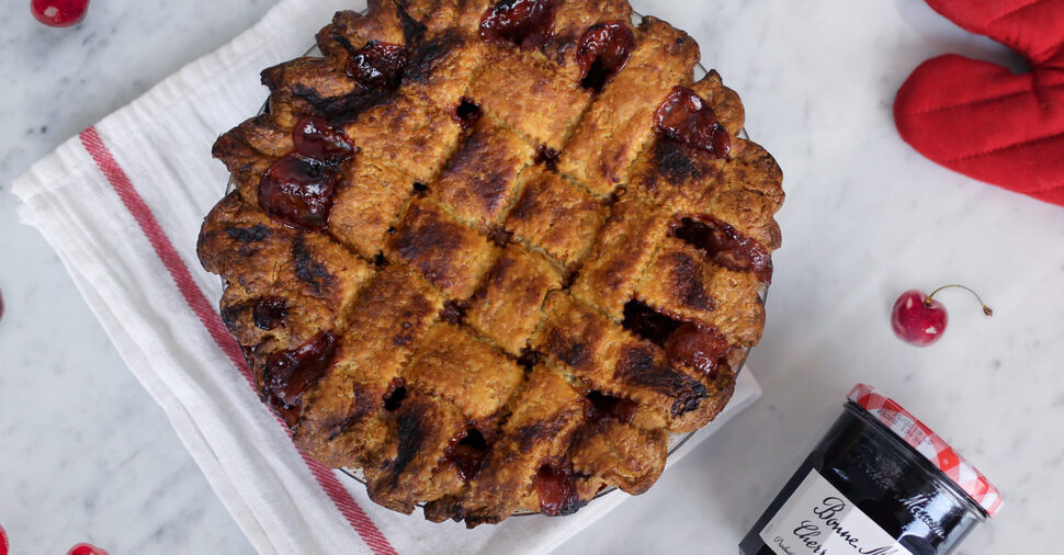 Easy Cherry Preserves Pie